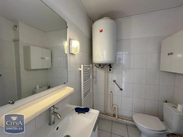 Appartement à louer 2 pièces 32.6m² Bordeaux (33000)