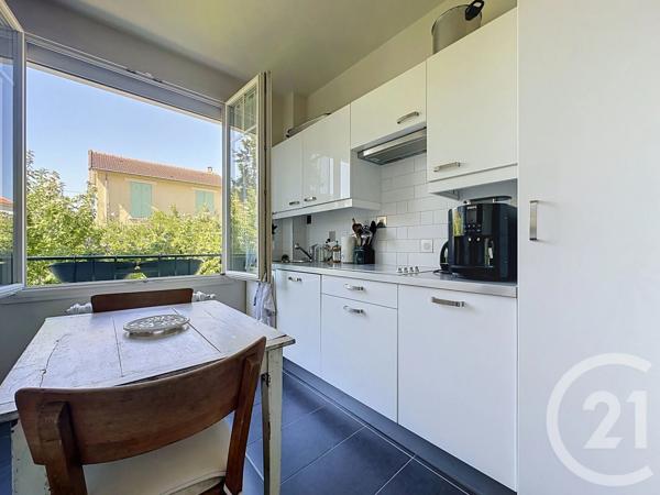 Maison à vendre  5 pièces - 100,23 m 2   VERSAILLES  - 78