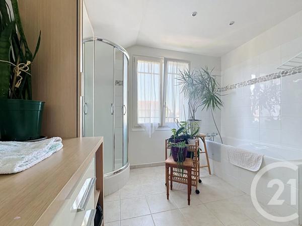 Maison à vendre  5 pièces - 100,23 m 2   VERSAILLES  - 78