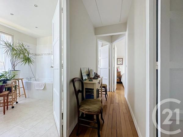 Maison à vendre  5 pièces - 100,23 m 2   VERSAILLES  - 78