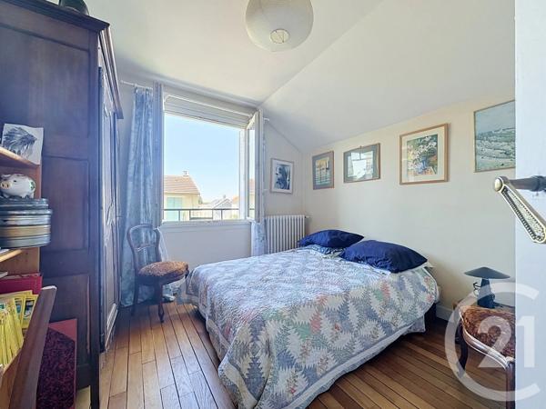 Maison à vendre  5 pièces - 100,23 m 2   VERSAILLES  - 78