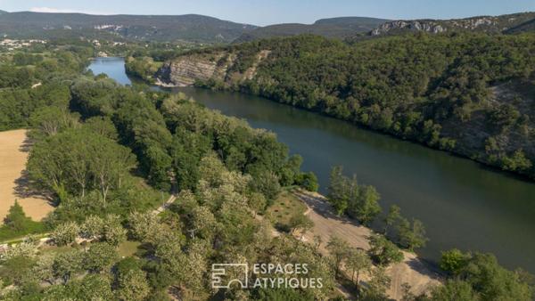 Bergerie de caractère rénovée du XVIIIème siècle avec vue,piscine et carport