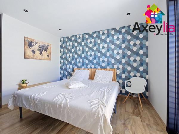A VENDRE - ROANNE - LOFT AVEC 3 CHAMBRES, TERRASSE ET GARAGE