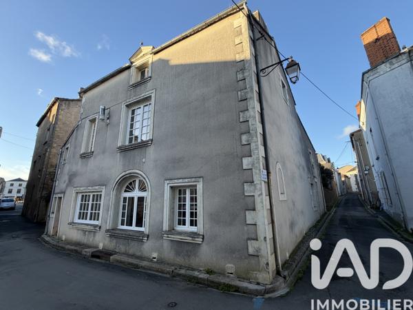 Maison à vendre 5 pièces 182 m² Thouars