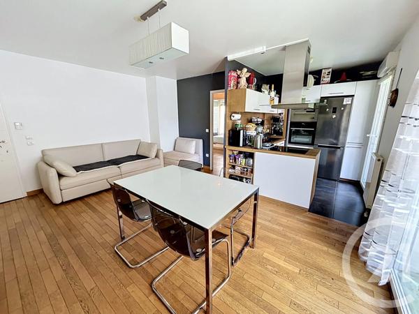 Appartement F3 à vendre  3 pièces - 59,79 m 2   VELIZY VILLACOUBLAY  - 78