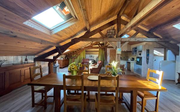 Appartement à vendre    3 pièces •  Lit-et-Mixe