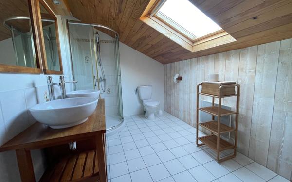 Appartement à vendre    3 pièces •  Lit-et-Mixe