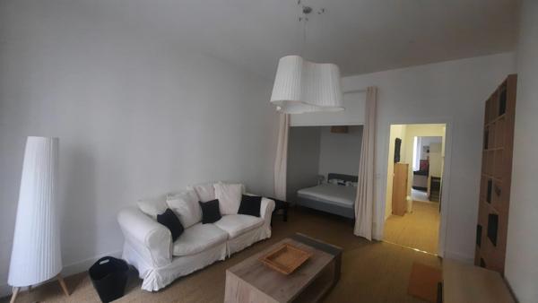 Appartement à louer    1 pièce •  Lyon 6