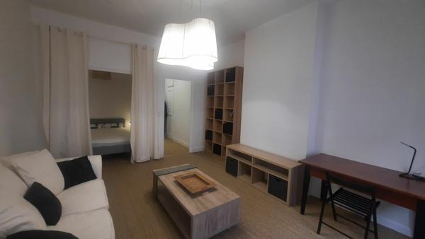 Appartement à louer    1 pièce •  Lyon 6