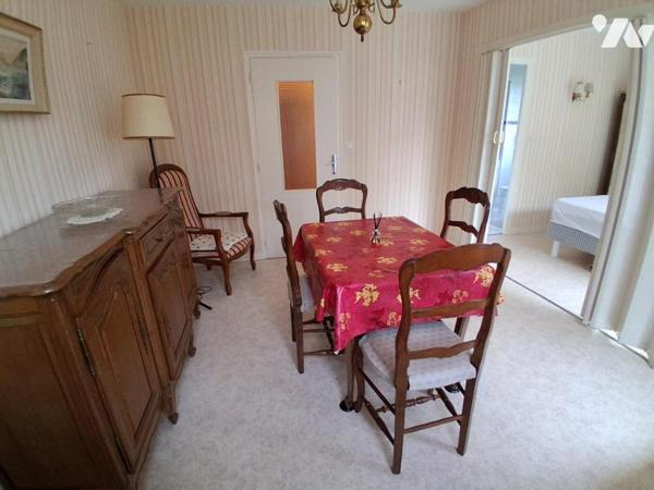 DEUX PIECES, CAVE et GARAGE