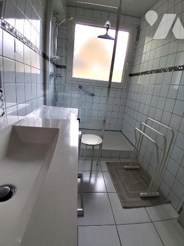 DEUX PIECES, CAVE et GARAGE