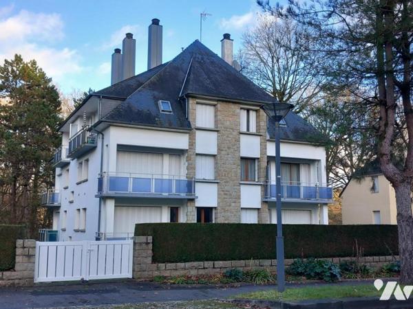 DEUX PIECES, CAVE et GARAGE