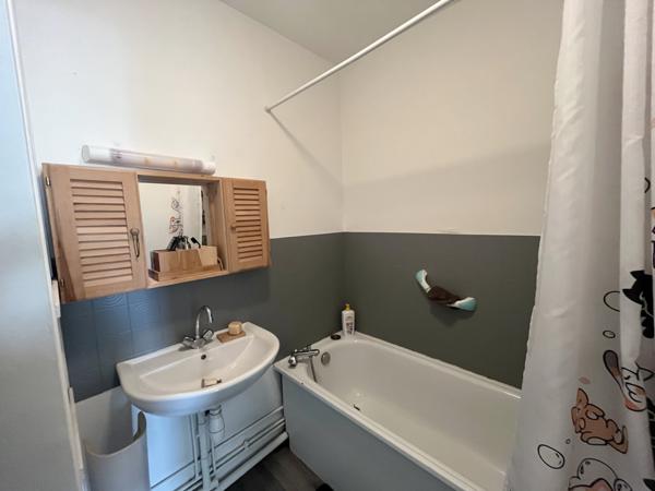 Appartement 2 pièce(s) 1 chambre(s) 44.82 m²