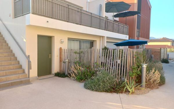 Appartement à vendre    3 pièces • 65,40 m2 Marseille 12