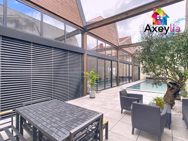 Roanne (42300) A VENDRE - ROANNE - LOFT HORS COPROPRIÉTÉ DE 240M2 AVEC 4 CHAMBRES, COUR, PISCINE, TERRASSE, GARAGE ET DÉPENDA