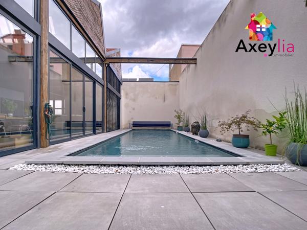 Roanne (42300) A VENDRE - ROANNE - LOFT HORS COPROPRIÉTÉ DE 240M2 AVEC 4 CHAMBRES, COUR, PISCINE, TERRASSE, GARAGE ET DÉPENDA