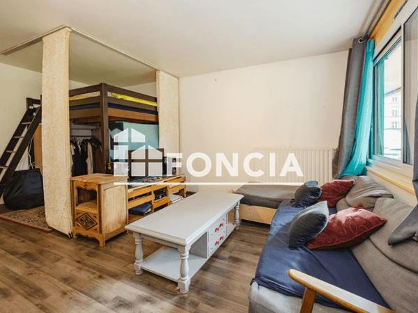 À vendre Studio 31.2 m² - Rennes 35000