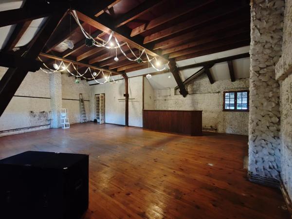 Vente Maison 11 pièces 240 m2 à Villers-Cotterêts