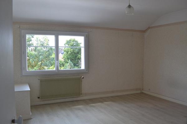 Maison 5 pièces à vendre Châtellerault - 86100 / Réf: 11467