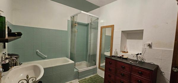 Maison à vendre    3 pièces •  La Roche-Rigault