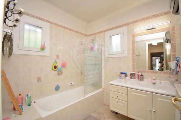 Maison 4 chambre(s) à vendre - Gattières, Alpes-Maritimes - 06
