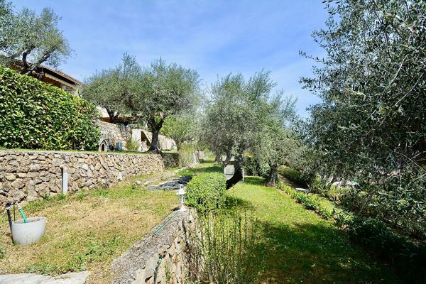 Maison 4 chambre(s) à vendre - Gattières, Alpes-Maritimes - 06