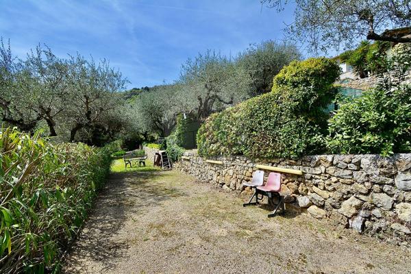 Maison 4 chambre(s) à vendre - Gattières, Alpes-Maritimes - 06