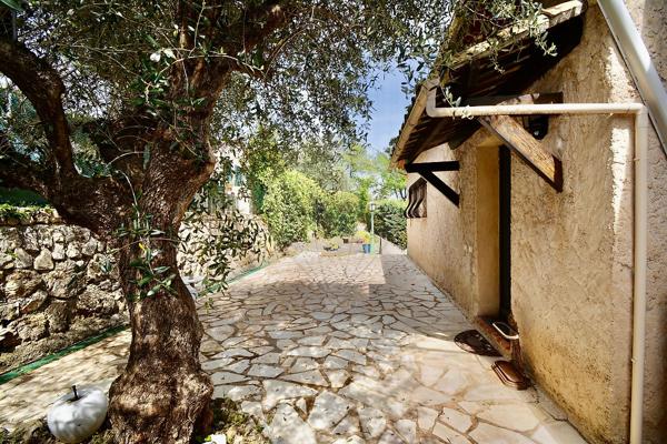 Maison 4 chambre(s) à vendre - Gattières, Alpes-Maritimes - 06