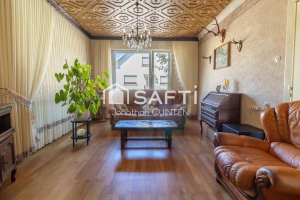 Le calme d’une impasse pour une grande maison familiale