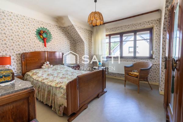 Le calme d’une impasse pour une grande maison familiale