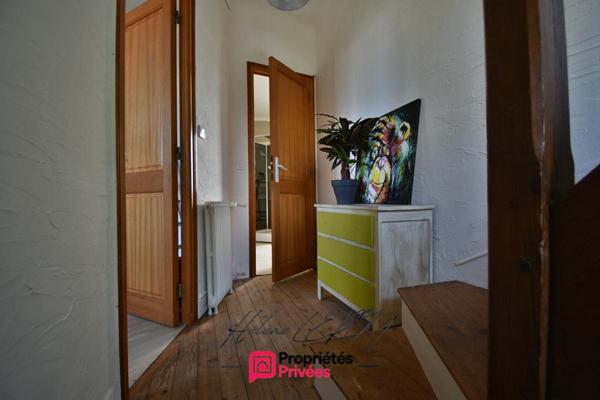 Maison de ville fonctionnelle, proche de toutes commodités