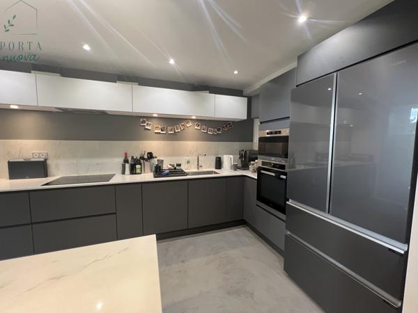 TASSIN-LA-DEMI-LUNE – T5 meublé de 120 m² avec grand balcon
