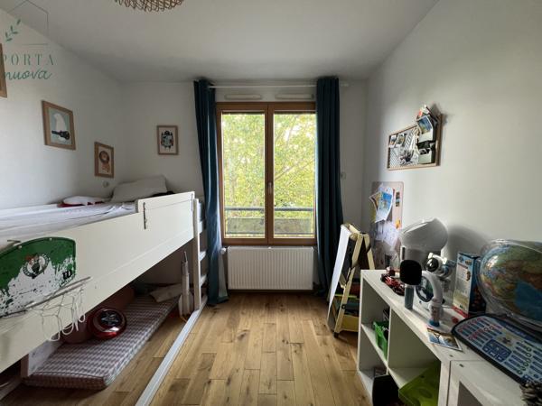 TASSIN-LA-DEMI-LUNE – T5 meublé de 120 m² avec grand balcon