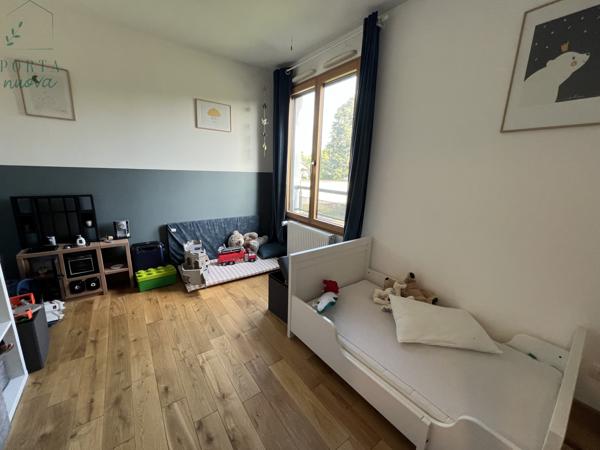 TASSIN-LA-DEMI-LUNE – T5 meublé de 120 m² avec grand balcon