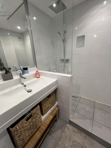 TASSIN-LA-DEMI-LUNE – T5 meublé de 120 m² avec grand balcon