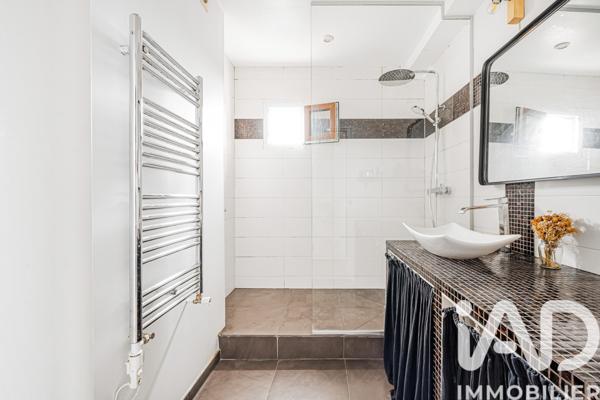 Appartement à vendre 3 pièces 61 m² Suresnes