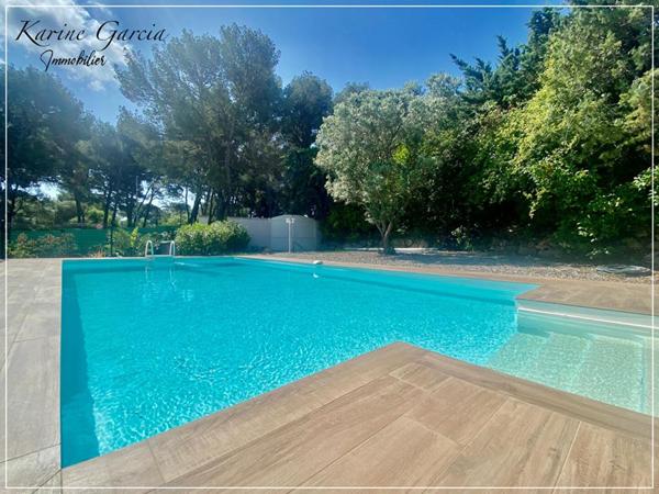 Sanary Sur Mer - LA CRIDE  Appartement 4 pièce(s) 103 m2 avec jardin privatif - garage et parking privatif