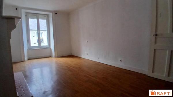 Maison de ville  proche centre Torigni sur Vire