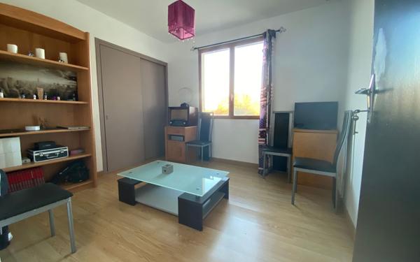 Maison à vendre    5 pièces •  Dornes