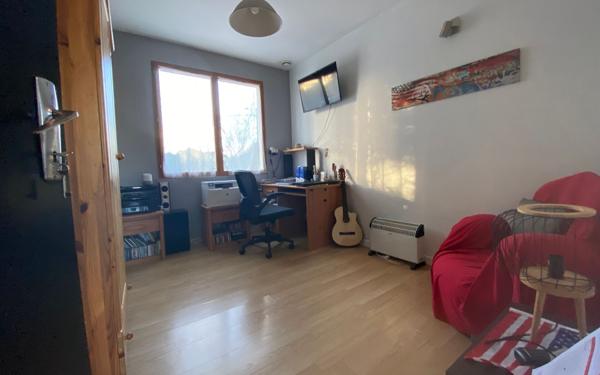 Maison à vendre    5 pièces •  Dornes