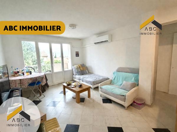 Orange (84100) Appartement 3 chambres avec balcon