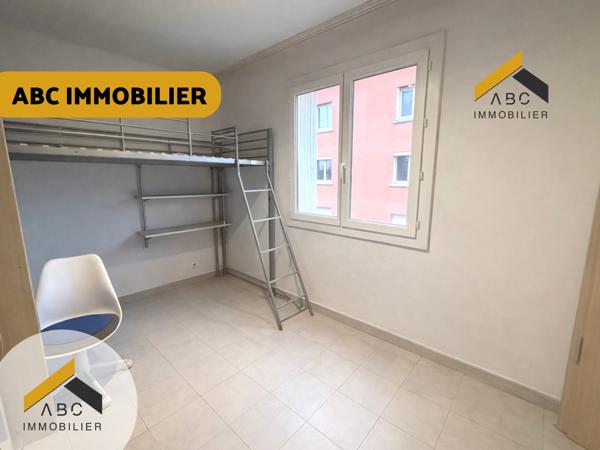 Orange (84100) Appartement 3 chambres avec balcon