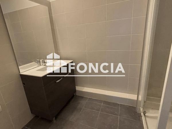 Location Appartement 2 pièces 47 m² - 14 RUE DU FOUR A CHAUX Lyon 69009