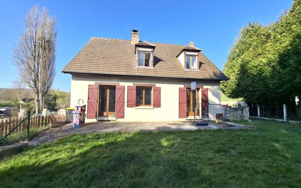 Maison à vendre    5 pièces • 115 m2 Cuise-la-Motte