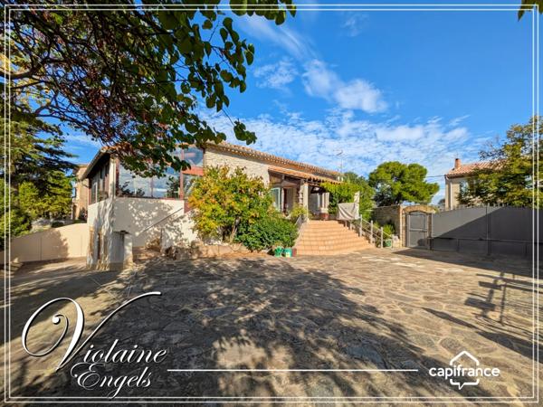 Grande maison familiale avec dépendances, piscine et vaste atelier à Pépieux (Aude – Minervois)