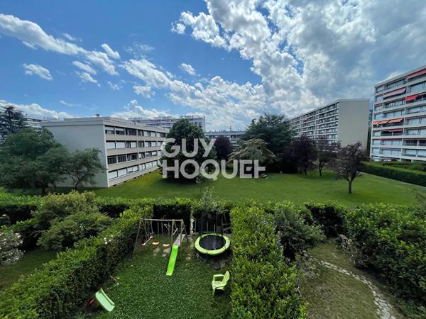 ECHIROLLES : appartement T4 (85 m²) à louer