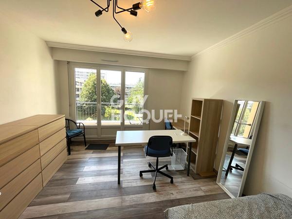 ECHIROLLES : appartement T4 (85 m²) à louer