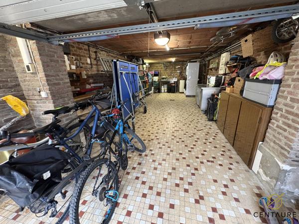 Maison semi-individuelle à vendre à Wasquehal - 4 chambres jardin et garage!