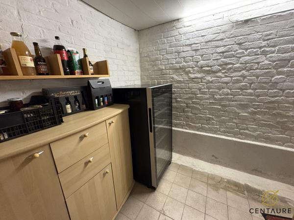 Maison semi-individuelle à vendre à Wasquehal - 4 chambres jardin et garage!