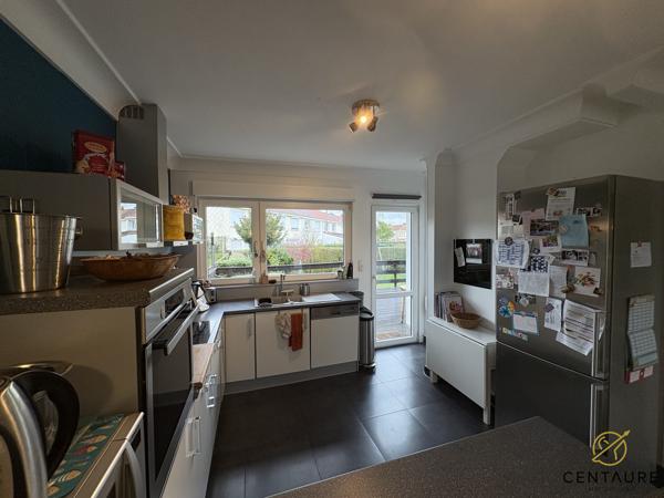 Maison semi-individuelle à vendre à Wasquehal - 4 chambres jardin et garage!